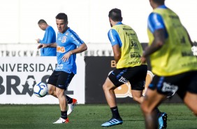 Ramiro e companheiros voltam aos treinos para enfrentar o Avaí, pelo Brasileiro
