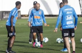 Régis volta aos treinos para enfrentar o Avaí, pelo Brasileiro