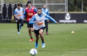 Clayson durante último treino antes do jogo contra o Avaí, pelo Brasileirão