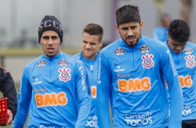 Gabriel e Bruno Mndez durante ltimo treino antes do jogo contra o Ava, pelo Brasileiro