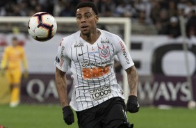 Gustagol durante partida contra o Fluminense, na Arena Corinthians, pela Sul-Americana