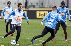 Jadson, Piton e Love durante último treino antes do jogo contra o Avaí, pelo Brasileirão