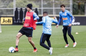 Léo Santos, Janderson e Vital durante último treino antes do jogo contra o Avaí, pelo Brasileirão