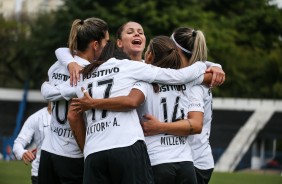 Meninas do Cointhians Feminino aplicaram 3 a 1 na Ferroviria