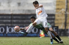 Timozinho Sub17 em jogo contra o Paulista, pelo estadual da categoria