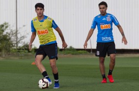 Araos e Gabriel durante primeiro treino preparatório para jogo contra o Fluminense