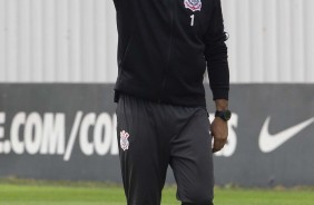 Carille comanda treino para jogo contra o Fluminense, pela Sul-Americana