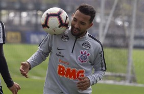 Clayson no ltimo treino preparatrio para embate contra o Fluminense