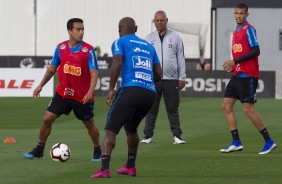 Jadson, Love, Mauro e Léo durante primeiro treino preparatório para jogo contra o Fluminense