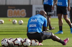 Vagner Love durante primeiro treino preparatório para jogo contra o Fluminense, pela Sul-Americana