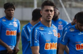 Avelar finaliza preparao para jogo contra o Fluminense, pela Sul-Americana