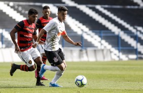 Garoto Roni no jogo contra o Sport, pelo Campeonato Brasileiro Sub-20