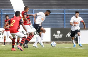 Nathan e Roni no jogo contra o Sport, pelo Campeonato Brasileiro Sub-20