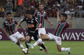 Garoto Mateus Vital durante duelo contra o Fluminense, pela Sul-Americana, no Maracanã