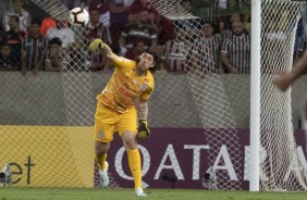 Goleiro Cssio durante duelo contra o Fluminense, pela Sul-Americana, no Maracan