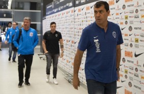 Carille no vestiário da Arena Corinthians antes do jogo contra o Atlético-MG