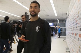 Clayson no vestiário da Arena Corinthians antes do jogo contra o Atlético-MG
