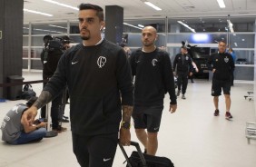 Fagner e Rgis no vestirio da Arena Corinthians antes do jogo contra o Atltico-MG