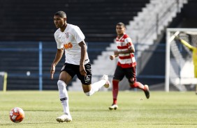 Antony no duelo contra o Linense, pelo Campeonato Paulista Sub-20