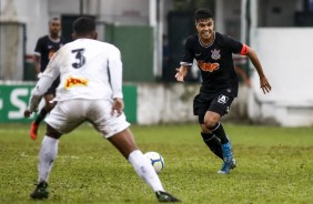 Garoto Roni no jogo contra o Santos pelo Brasileiro Sub-20