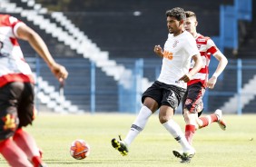 Ronald no duelo contra o Linense, pelo Campeonato Paulista Sub-20