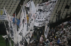 Torcida corinthiana no aniversrio do clube, em Itaquera