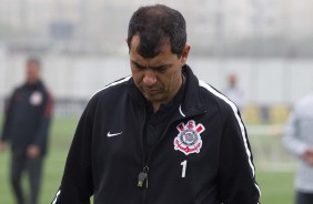 Fábio Carille durante treino desta quarta-feira no CT Joaquim Grava