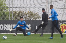 Goleiro Diego durante treino desta quarta-feira no CT Joaquim Grava