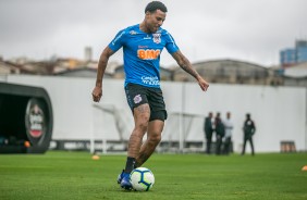 Gustavo treina no CT Joaquim Grava para duelo contra o Ceará, pelo Brasileirão