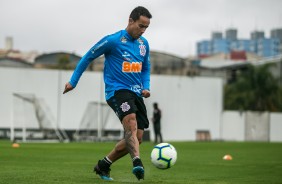 Jadson treina no CT Joaquim Grava para duelo contra o Cear, pelo Brasileiro