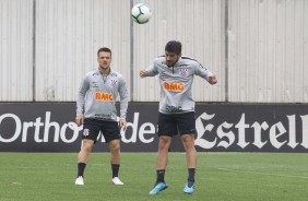 Ramiro e Méndez durante treino desta quarta-feira no CT Joaquim Grava