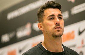 Avelar chega à Arena Corinthians para duelo contra o Ceará, pelo Brasileirão