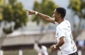 Antony durante vitória sobre o Guarani, pelo Campeonato Paulista Sub20