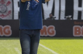 Carille durante jogo contra o Cear, pelo Brasileiro, na Arena Corinthians