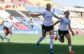 Erika e Crivelari no duelo contra o Flamengo, pelo Brasileirão Feminino 2019