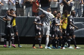 Jogadores do Corinthians no jogo contra o Cear, pelo Brasileiro