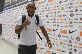 Love chega  Arena Corinthians para jogo contra o Cear