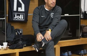 Ralf no vestirio da Arena Corinthians antes do jogo contra o Cear