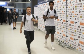 Ramiro e Gil chegam  Arena Corinthians para jogo contra o Cear