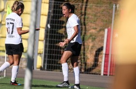 Tamires e Victória na partida contra o Flamengo, pelo Brasileirão Feminino 2019