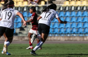 Victria marcou o segundo do Timo contra o Flamengo, pelo Brasileiro Feminino