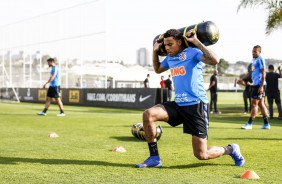 Gabriel durante treino de hoje no CT Joaquim Grava