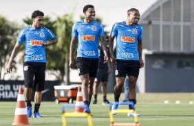 Gabriel, Gustavo e Urso durante treino de hoje no CT Joaquim Grava