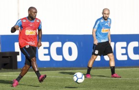 Love e Régis durante treinamento de hoje no CT Joaquim Grava