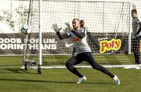 Walter durante treinamento de hoje no CT Joaquim Grava