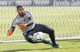 Diego no treino desta quinta no CT Joaquim Grava; Timão se prepara para enfrentar o Fluminense