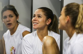 Érika no vestiário antes do jogo contra o Juventus pelo Campeonato Paulista Feminino