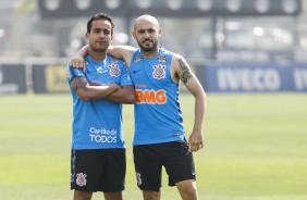 Jadson e Régis no treino desta quinta no CT Joaquim Grava