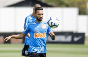 Meia-atacante Clayson no último treino antes do jogo contra o Fluminense, pelo Brasileirão