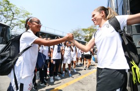 Tamires chega à Fazendinha para semifinal contra o Flamengo